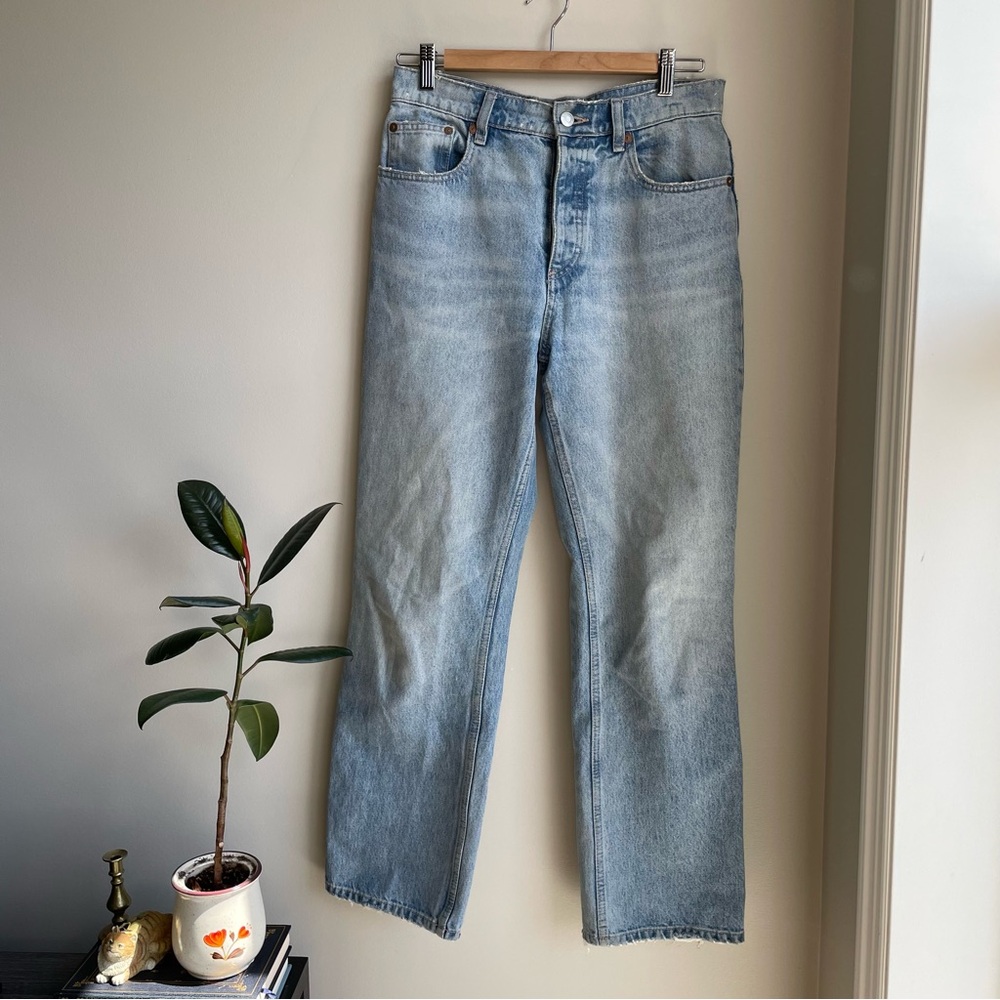 ZARA High Rise Straight Leg Jeans size 6